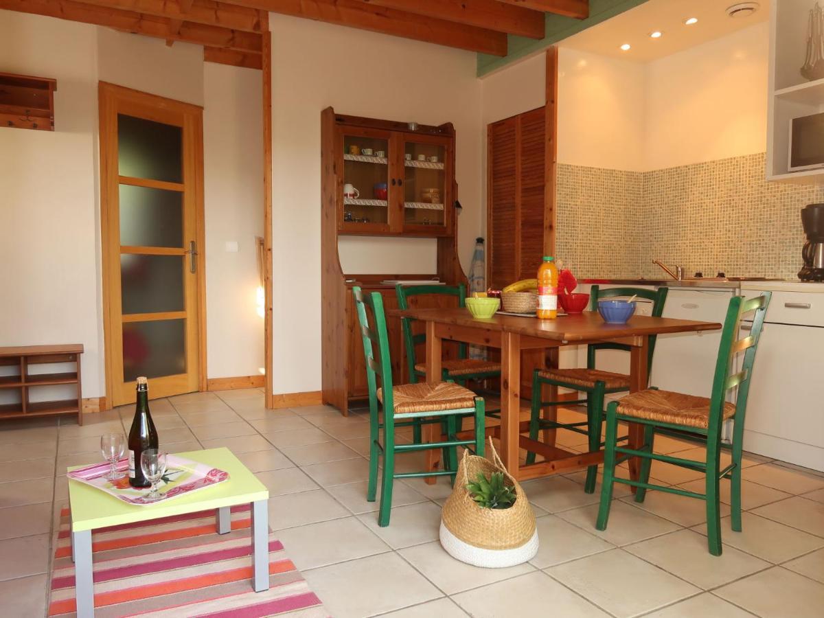 Chalet Le Chalet - A 康卡勒 外观 照片